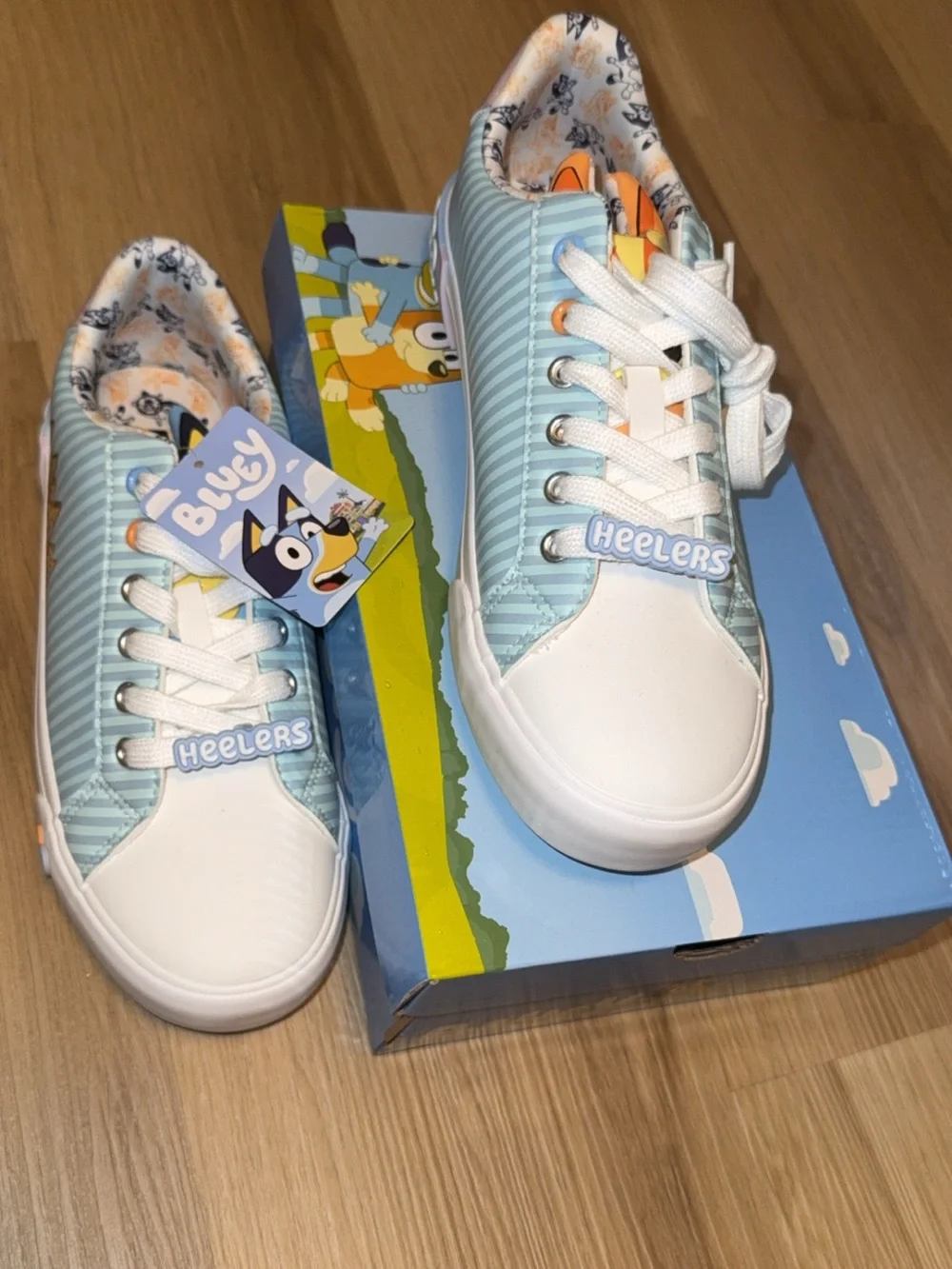 Ground Up Women’s - Bluey and Bingo Court Sneakers -New with box